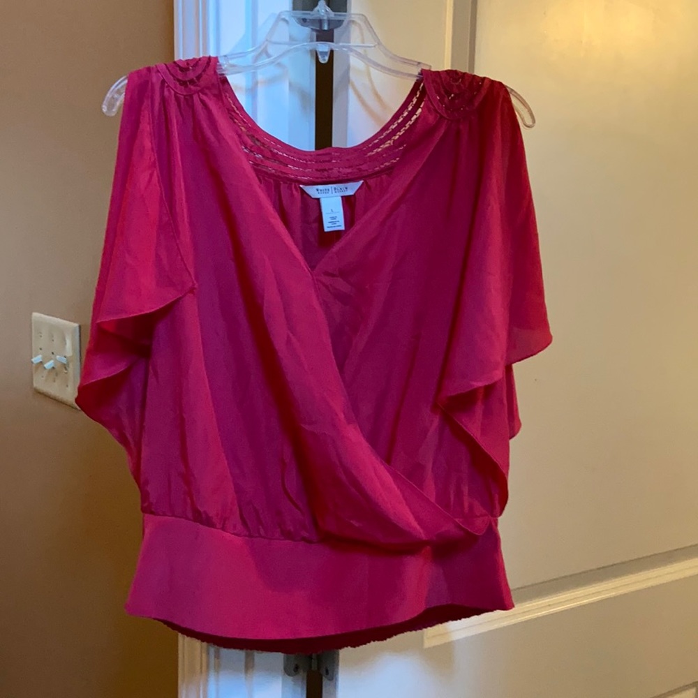 Banded bottom top